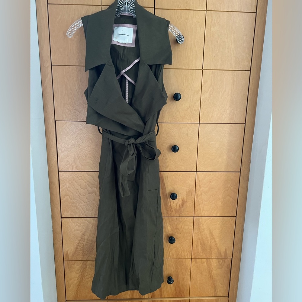 Anthropologie Sleevless Trench Coat